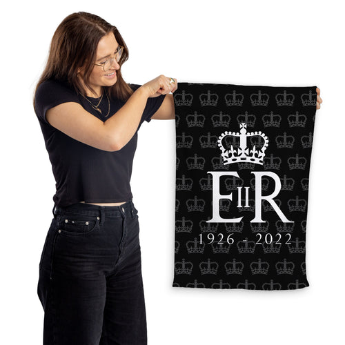 Queens Commemorative - Royal Badge - Lightweight, Microfibre Tea Towel