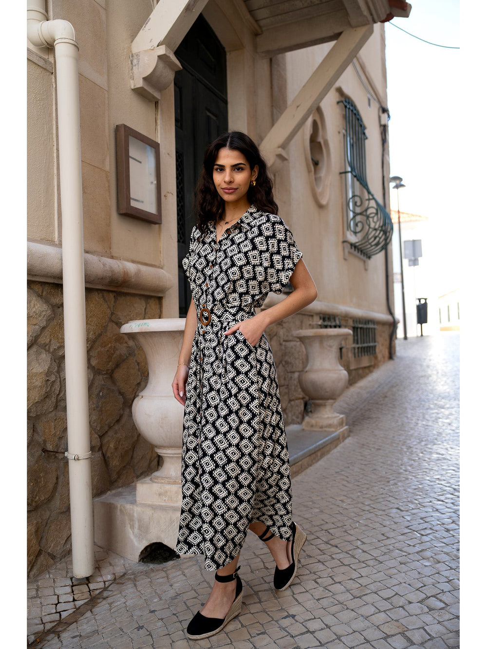Yumi Black Viscose Midi Shirt Dress With Matching Belt