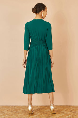 Yumi Green Jersey Knot Waist Pleated Midi Dress