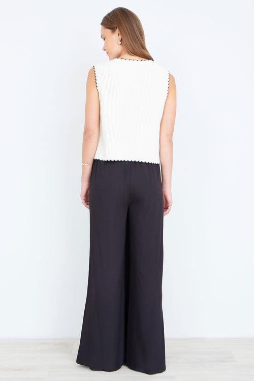 Yumi Ivory Knitted Waistcoat With Bow Trims