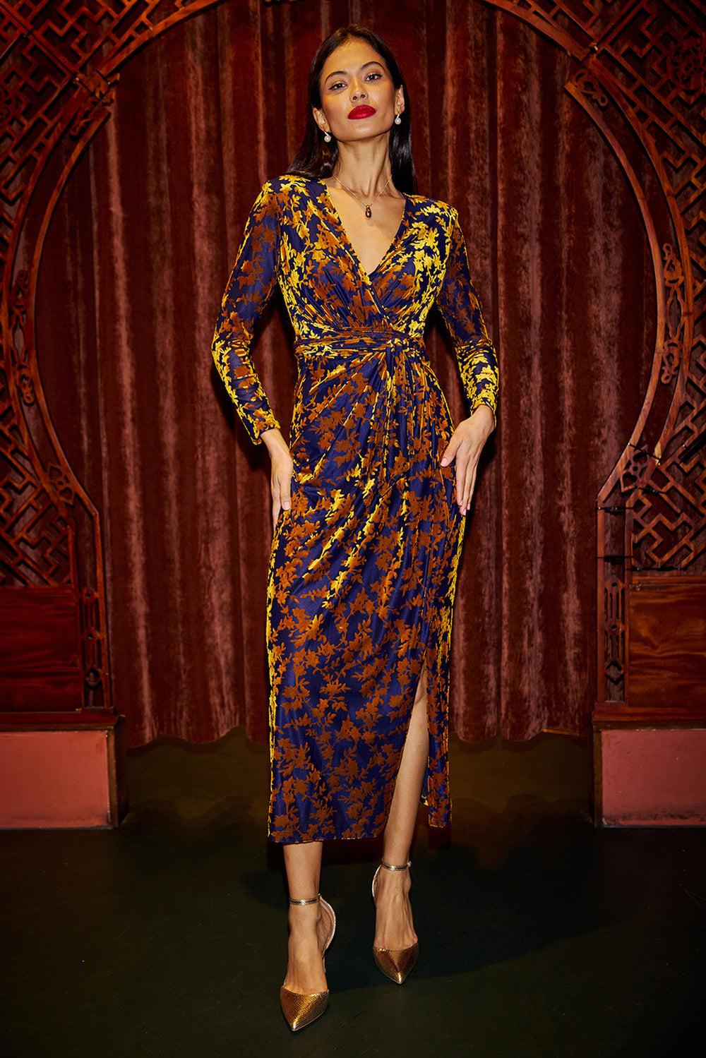 Yumi Navy Velour Stretch Midi Dress With Long Sleeves