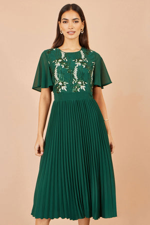 Yumi Green Sequin Embroidered Pleated Midi Dress