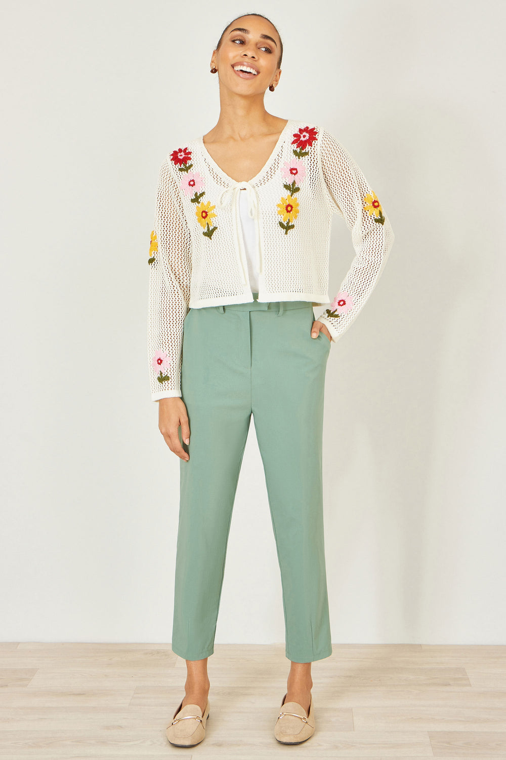 Yumi Ivory Crochet Embroidered Flower Bolero