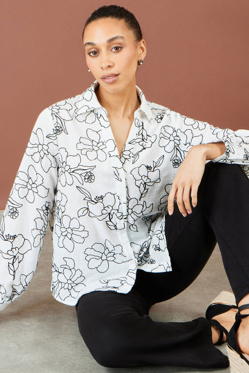 Yumi White Scribble Floral Embroidered Shirt