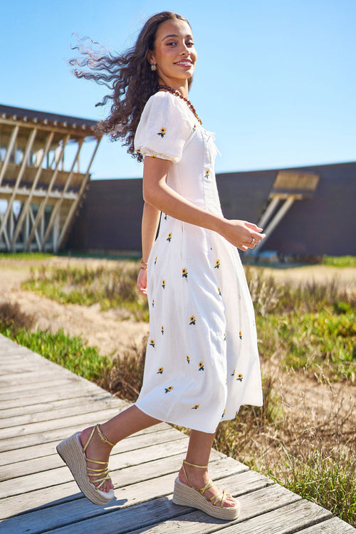 Yumi White Cotton Sunflower Embroidered Midi Dress