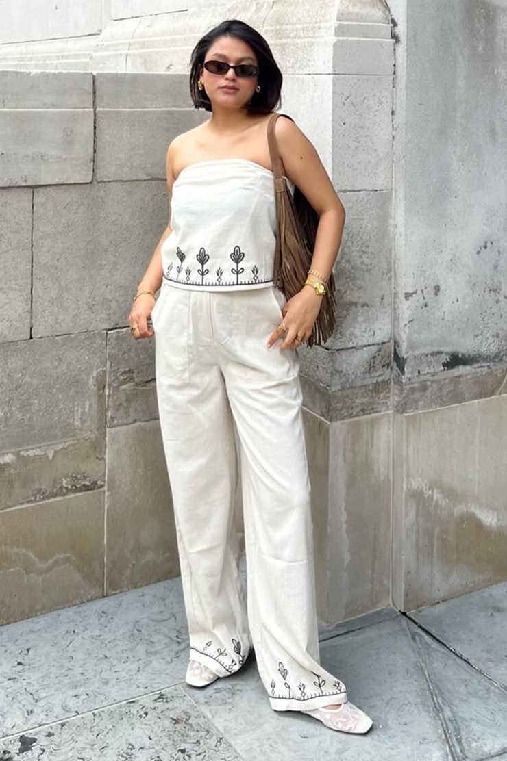 Yumi Ivory Linen Mix Embroirdered Top