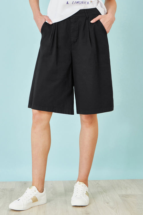 Yumi Black Cotton Bermuda Shorts
