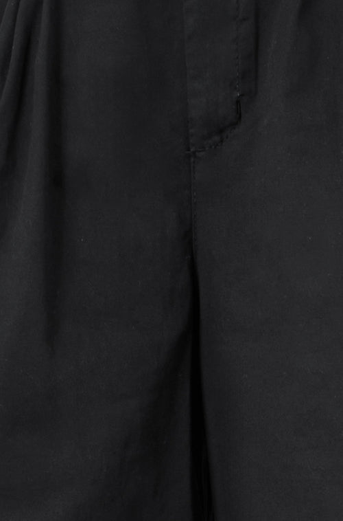 Yumi Black Cotton Bermuda Shorts