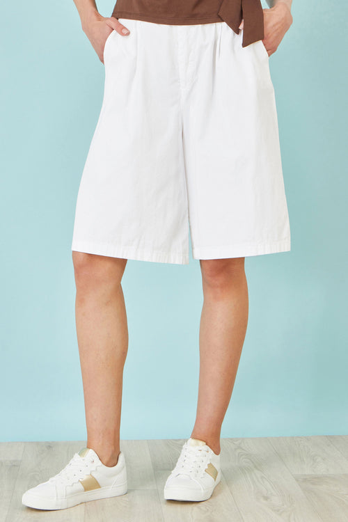Yumi White Cotton Bermuda Shorts