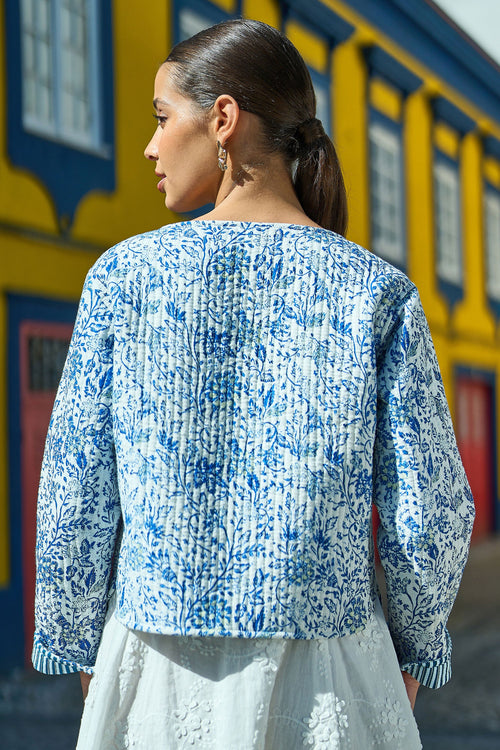 Yumi Blue Boho Floral Print Cropped Reversible Cotton Quilted Jacket