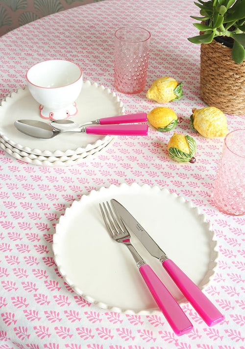 A Dream of Rose Tablecloth