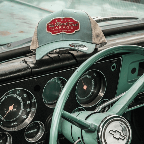 Black Dub Garage Trucker Hat - Peppermint