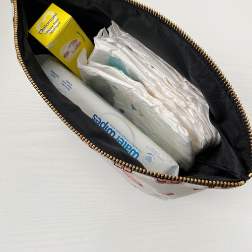 Zip-up nappy wallet - Boobies Print