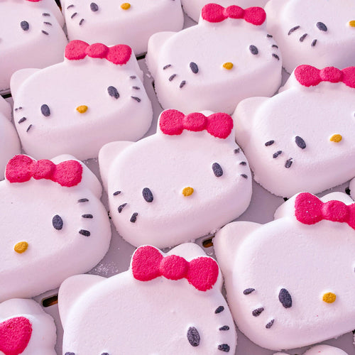 Cute Kitty Bath Bomb – Strawberry Melon Scent, Vegan & Cruelty Free