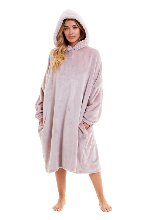 OLIVIA ROCCO Oversized Plush Hooded Poncho Blanket With Ultra-Soft Fur Hood Super Soft Sofa and Bed Use