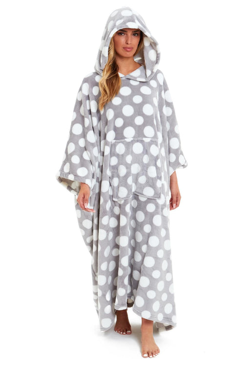 OLIVIA ROCCO Oversized Hooded Fleece Poncho Blanket Stars Polka Dots Easy Care for Cosy Home Layering