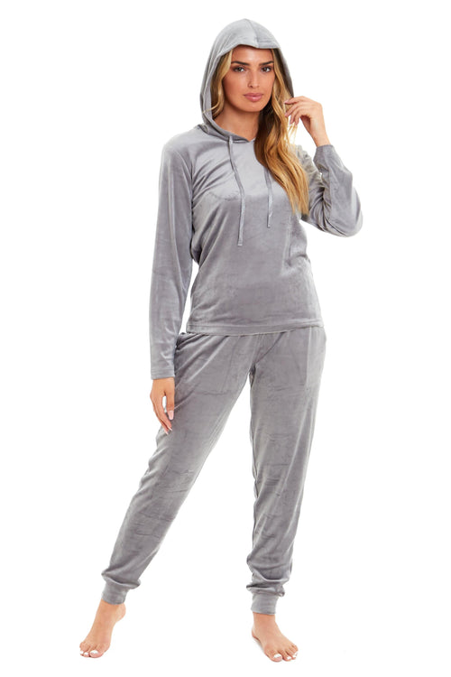 OLIVIA ROCCO Women's Velour Soft Touch Hooded Pyjama Set for Lounging and Sleep Cosy Easy-Care Nightwear Set