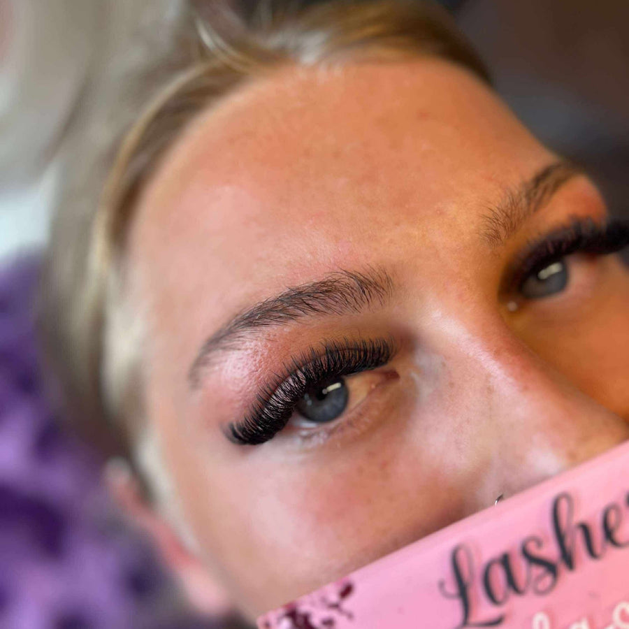 Fairy Lashes Single Length 16 Row Tray