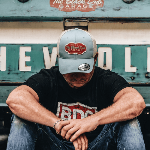 Black Dub Garage Trucker Hat - Peppermint