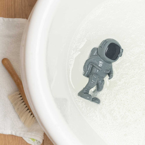 AstroGNAW® Astronaut – Natural Rubber Space Teether Toy