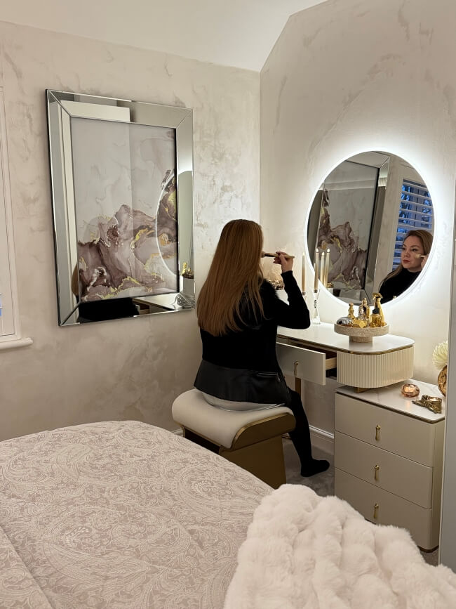 Ava Round Wall Mounted Mirror 80cm