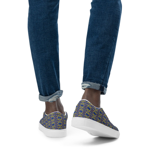 Direct slip-on canvas shoes