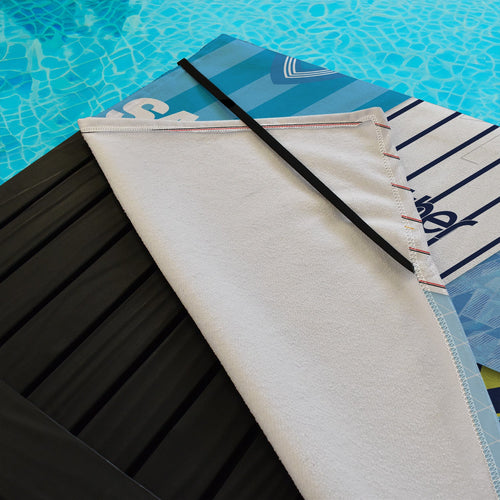 Manchester Blue - Kit Montage - Sunbed Towel