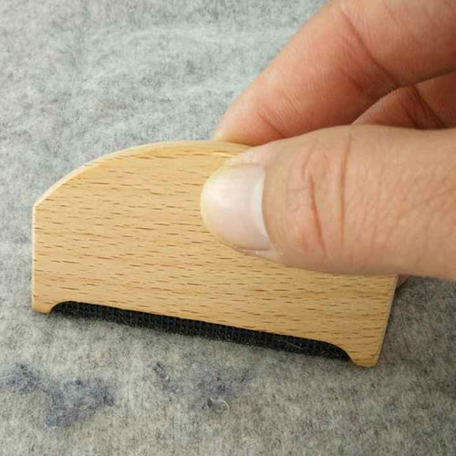 Mini Lint Cashmere Comb