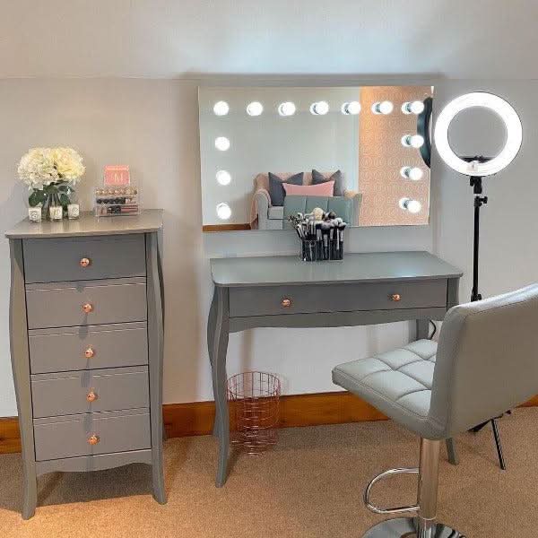 PRE ORDER FOR THE END OF AUGUST - Nicole Hollywood Mirror Wall Mounted 100x60cm
