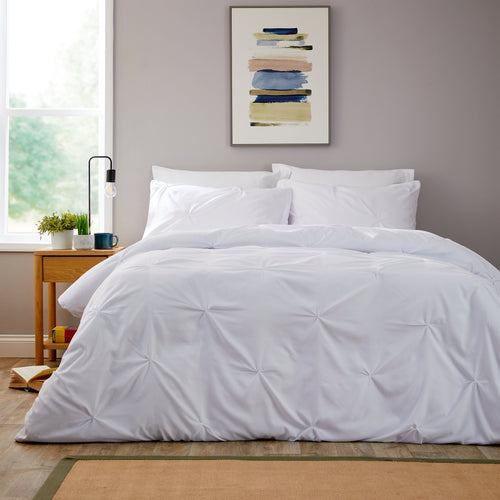 OLIVIA ROCCO Pintuck White Microfibre Duvet Cover Set With Pillowcases Reversible
