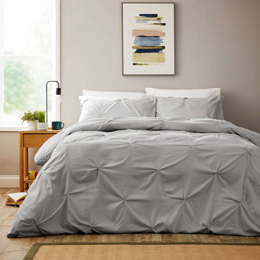 OLIVIA ROCCO Textured Pintuck Ruffles Pleated Microfibre Duvet Cover Set With Pillowcases