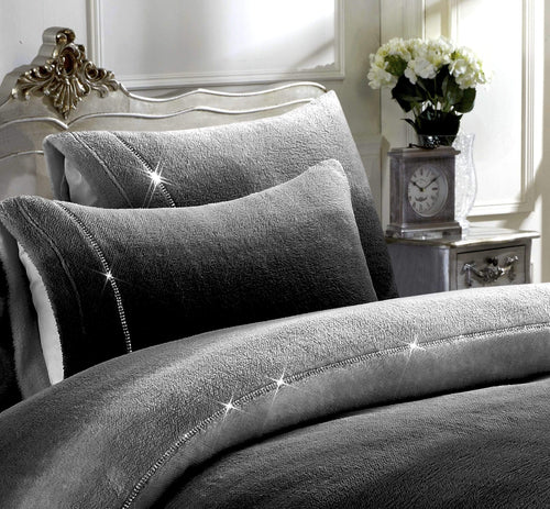 OLIVIA ROCCO Ombre Teddy Fleece Duvet Set With Diamante Detailing Two-Tone Luxury Bedding