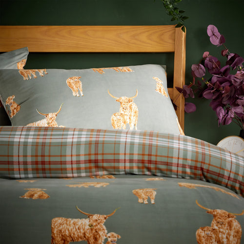 OLIVIA ROCCO Highland Cow Super Soft Flannel Duvet Cover Set With Pillowcases Warm Cosy