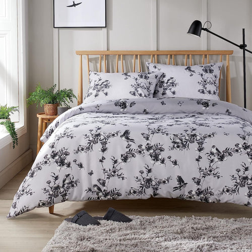OLIVIA ROCCO Blossom Grey Printed Reversible Quilted Duvet Cover Set Easy Care Hotel-Quality Easy-Care Bedroom