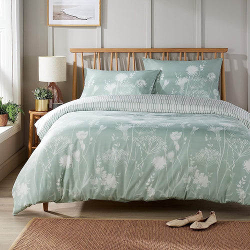 OLIVIA ROCCO Duvet Cover Set Meadow Sage Green Printed Reversible Quilted Easy Care