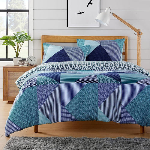 OLIVIA ROCCO Jasper Teal Printed Duvet Cover Set Easy Care With Button Closure for a Hotel-Style Bedroom Refresh