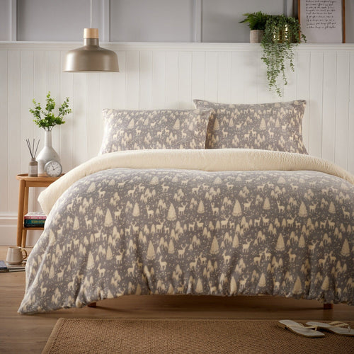 OLIVIA ROCCO Woodland Animals Teddy Fleece Duvet Set With Reversible Sherpa Winter