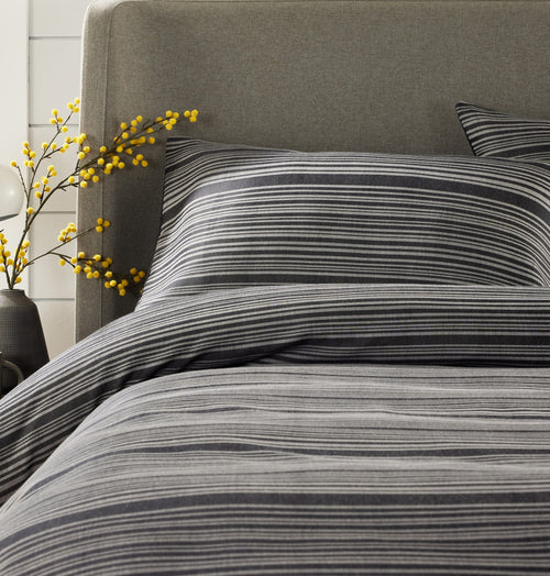 OLIVIA ROCCO Stripe Jacquard Reversible Cotton Blend Duvet Cover Set With Pillowcases