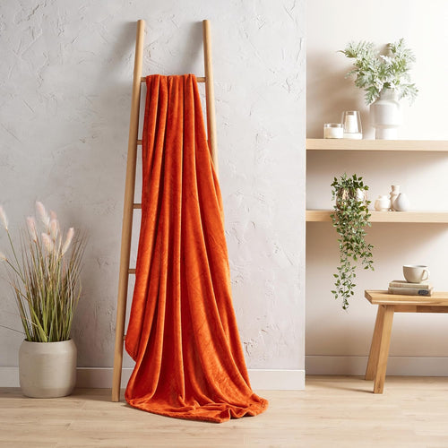 OLIVIA ROCCO Flannel Ultra Soft Fleece Throw Blanket Lightweight All Season For Bed Sofa