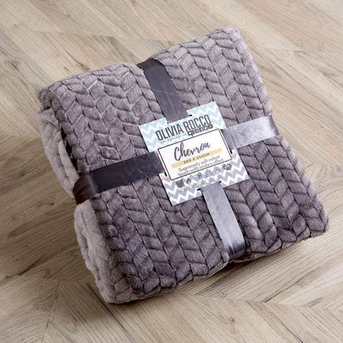 OLIVIA ROCCO Chevron Ombre Throw Blanket Oversized Chunky Soft Fleece for Sofa or Bed