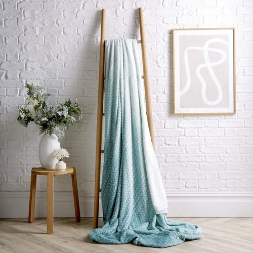 OLIVIA ROCCO Chevron Ombre Throw Blanket Oversized Chunky Soft Fleece for Sofa or Bed