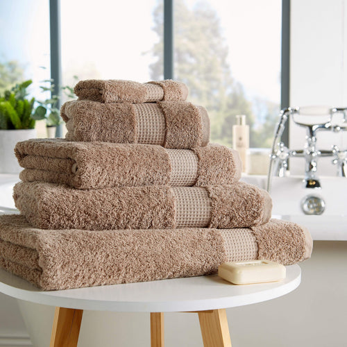 OLIVIA ROCCO Luxe 700GSM Egyptian Cotton Towels Ultra Soft High Absorbency Bath Towels XL