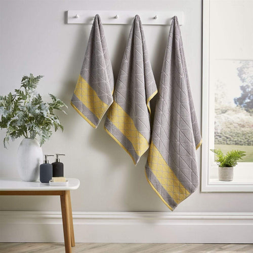 OLIVIA ROCCO Inca Diamond Jacquard 600GSM Cotton Towels Bath Sheets And Bath Towels Set