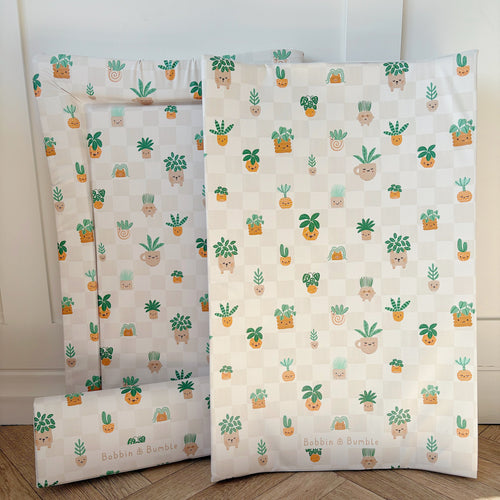 Anti-Roll Wedge Baby Changing Mat - Pot Plants