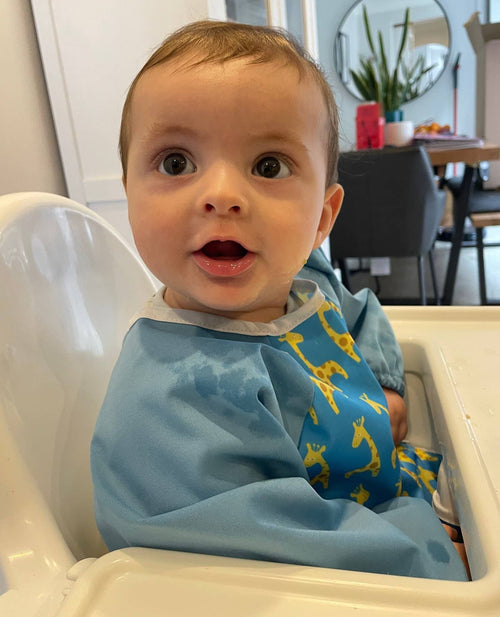 Premium Soft Long Sleeve Water Resistant Washable Bib – Blue Giraffe Design