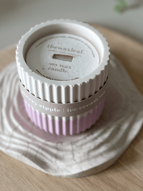 Raspberry Ripple Stoneware Soy Candle – Sustainable Fruity Scent