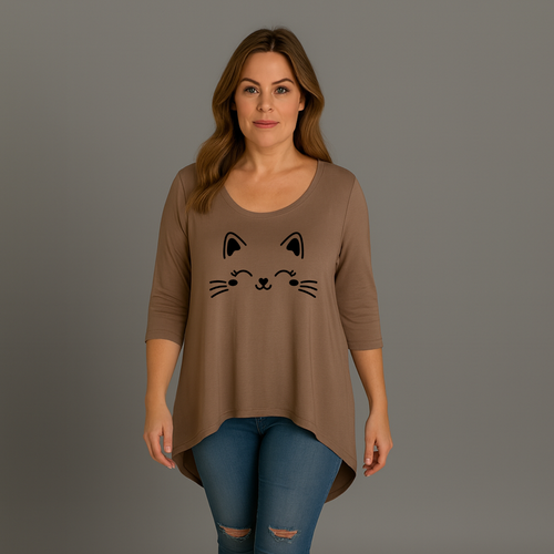 Cat Face 3/4 Sleeve Dipped Hem Top