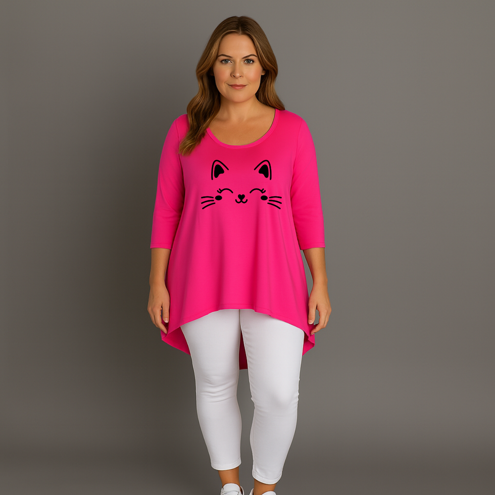 Cat Face 3/4 Sleeve Dipped Hem Top