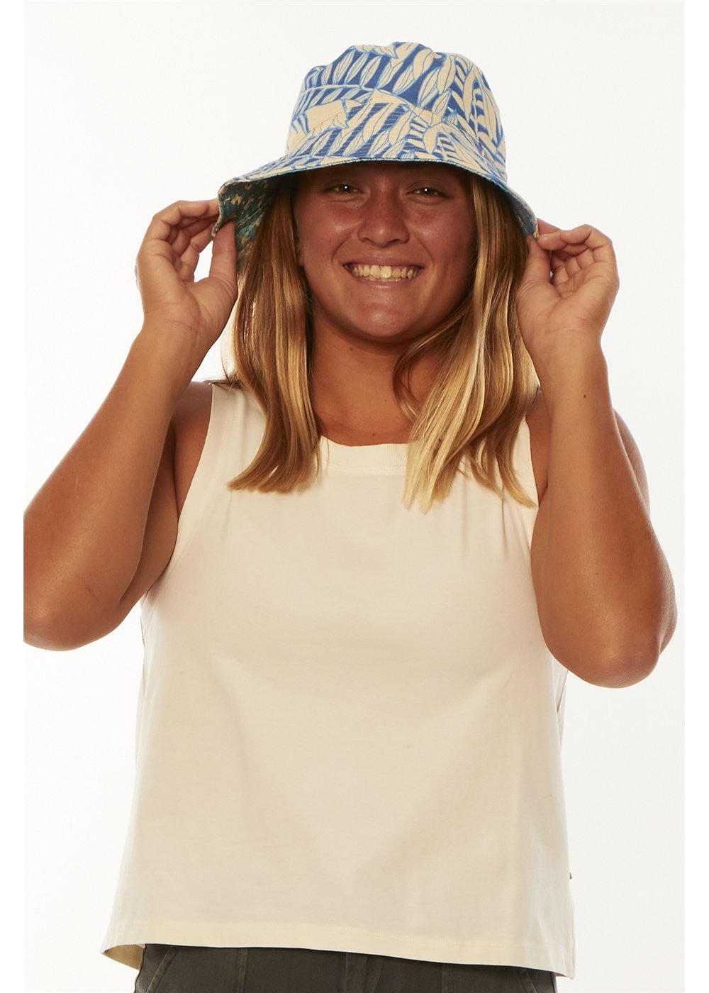 Sisstrevolution Alona Bucket Hat