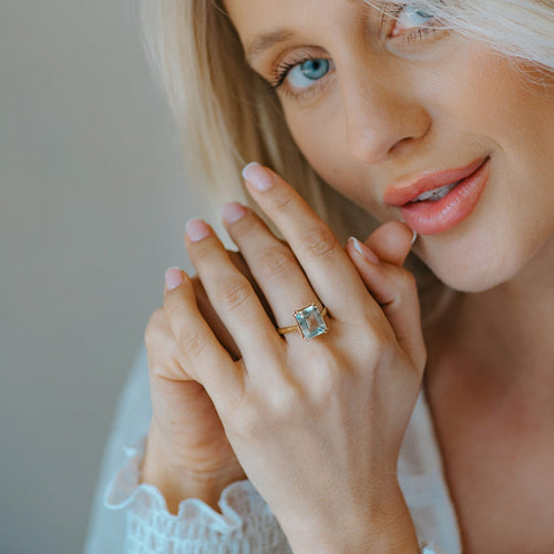 Gold or Silver Green Quartz Ring - Luna